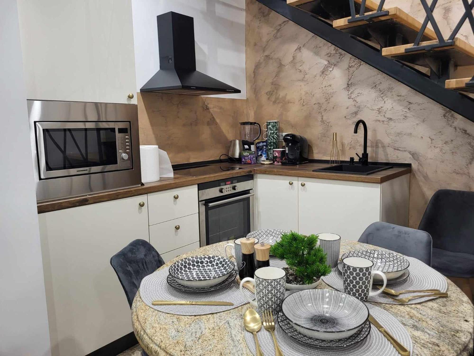 Sika Palladium Garden & Spa Central Apartment Arad Ngoại thất bức ảnh